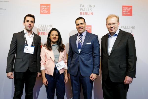 falling walls 3