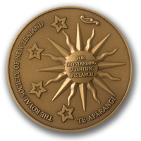 macdiarmid medal back